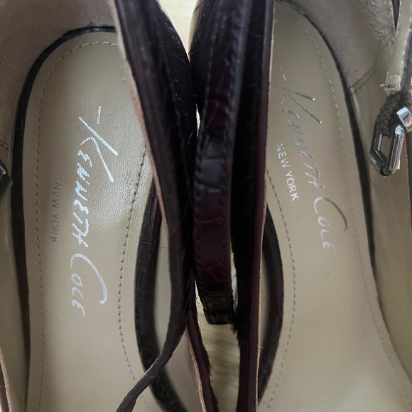 Kenneth Cole New York Purple Eggplant Leather High Heels Size 6 - Picture 6 of 6